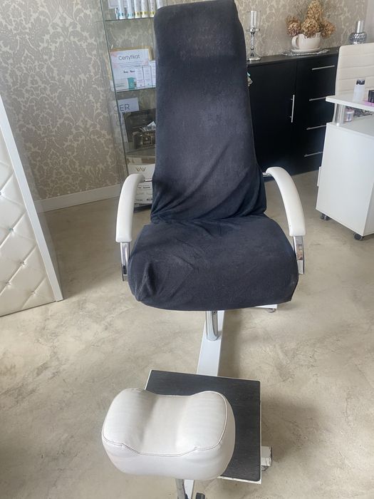 Fotel do makijażu i pedicure