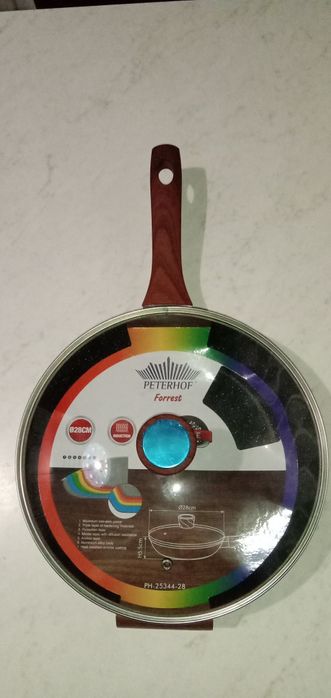 Продам сковороду ,,PETERHOF Forrest ,,