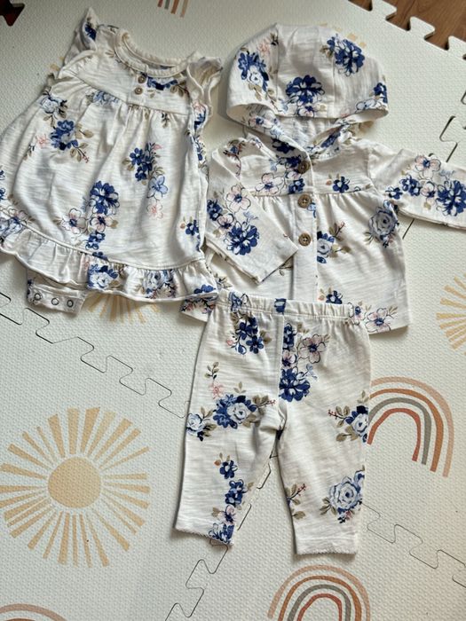 Комплект Carters кофта лосини сукня