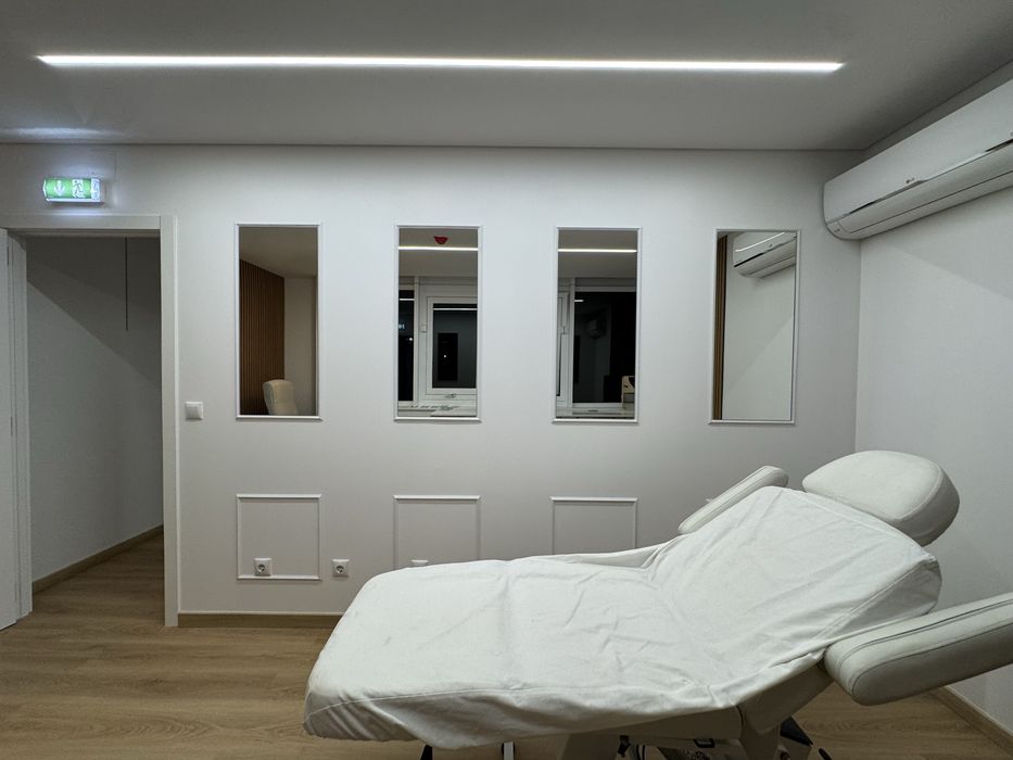 Remodelamos Espaços. Valorizamos Negócios.