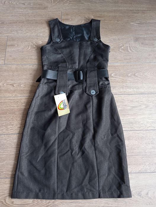 Elegancka sukienka ołówkowa