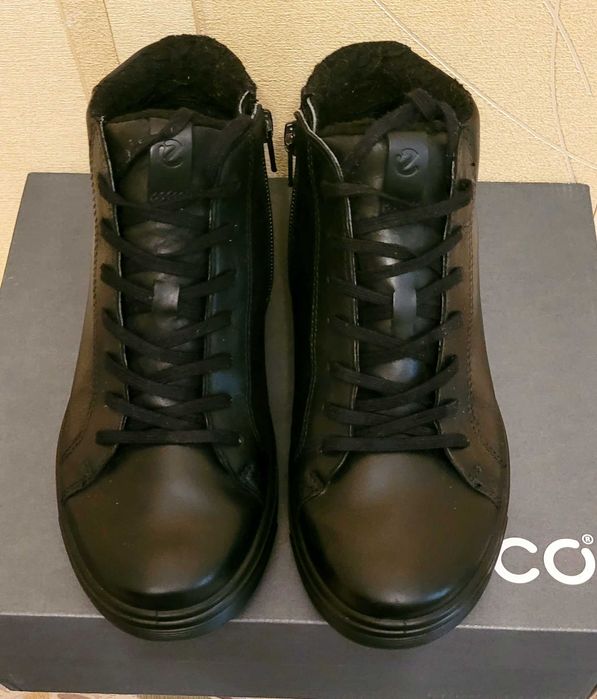 Ecco ботинки 37 р