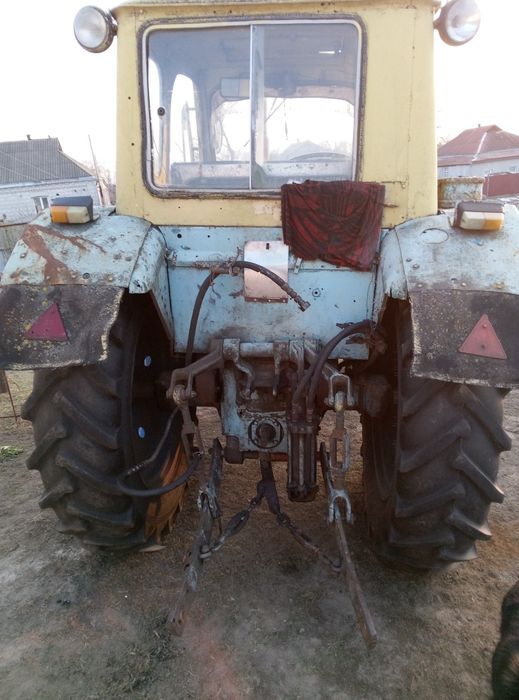 Продаю ЮМЗ 6 в робочому  стані