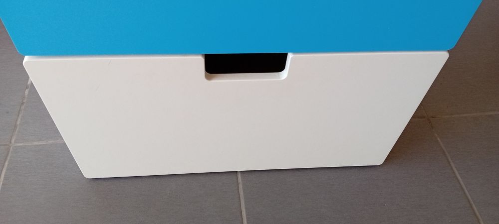 Movel Ikea modelo SMASTAD