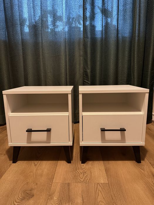 Komplet szafek nocnych