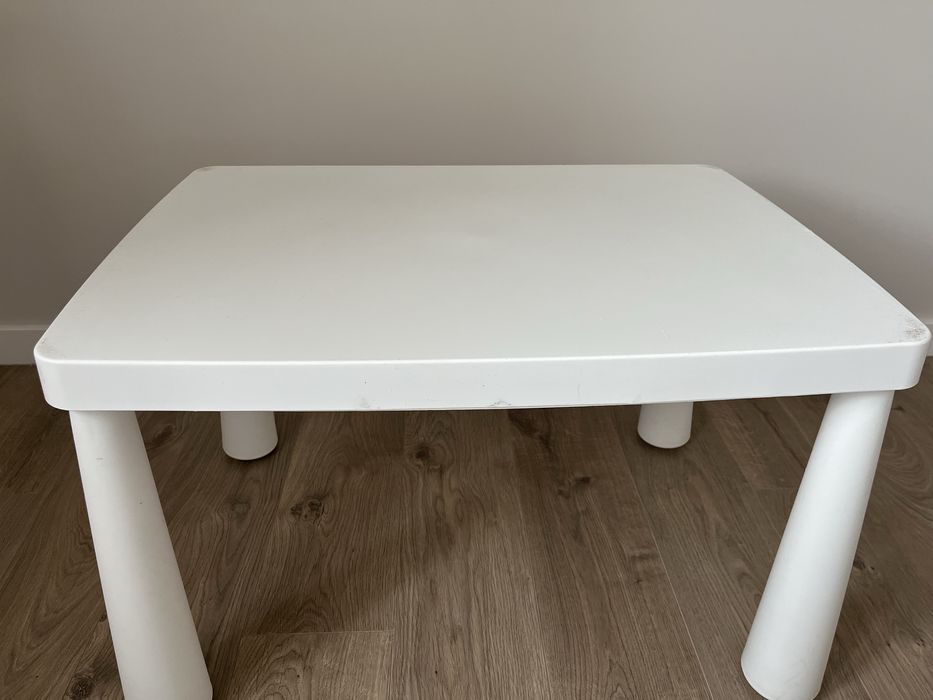 Ikea Mammut stolik i krzesło dziecięce