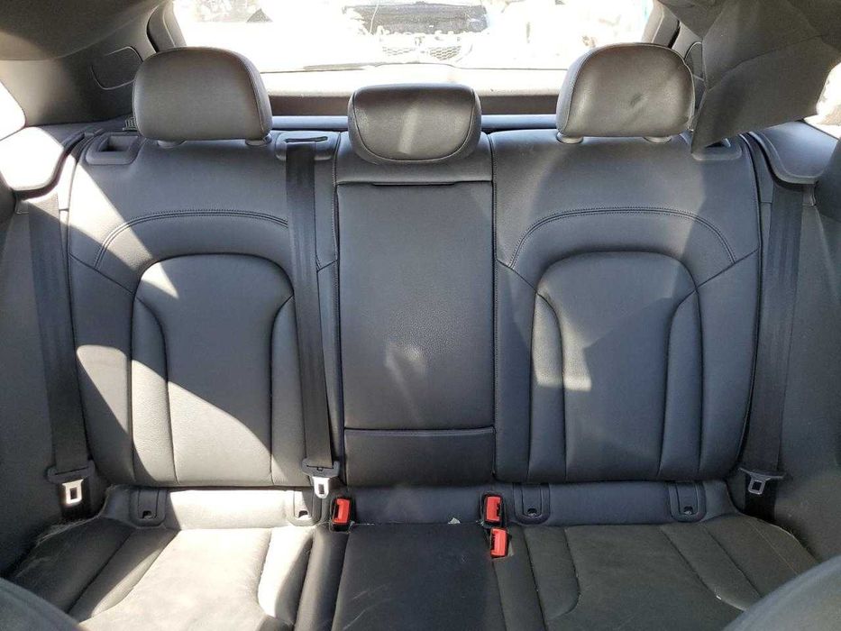 2016 AUDI Q3 Prestige авто розмитнене та знаходиться в Києві