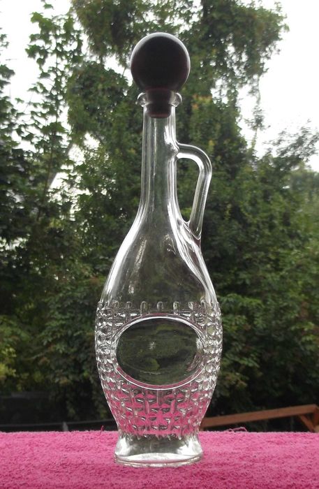 Stara szklana butelka, karafka, 700 ml.