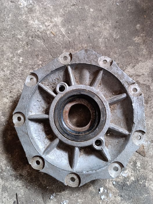 Колінвал Урал кришки мотора інше