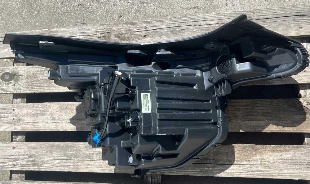 Фари передні Kia Sorento 4 IV Lift Фара права або ліва EU USA разборка