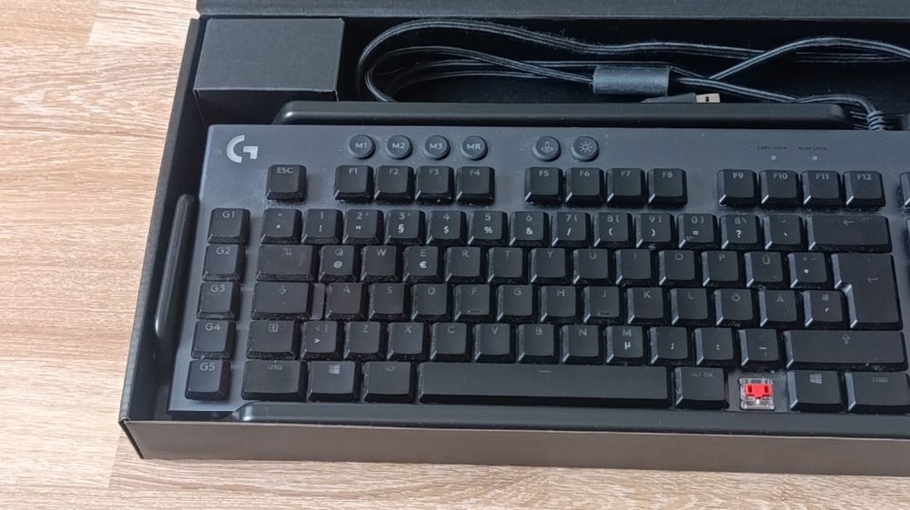 Ігрова механічка клавіатура Logitech G815 Gl Linear