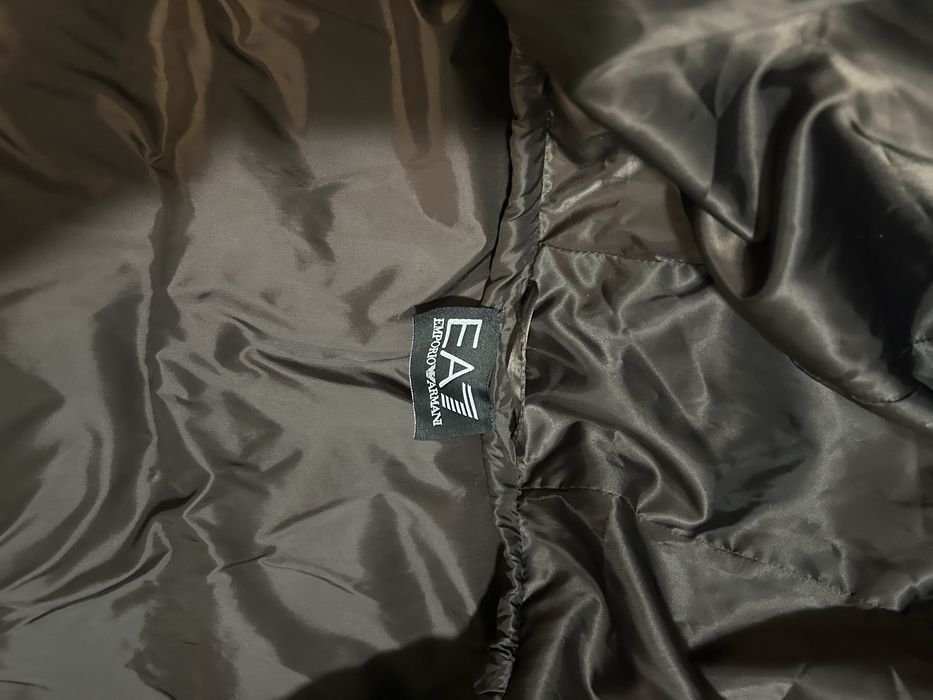 Пуховик Armani Exchange