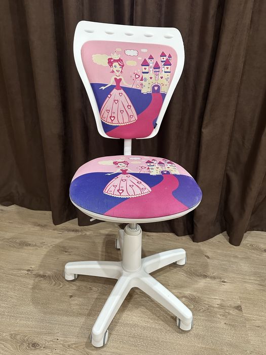 Крісло учнівське, стілець