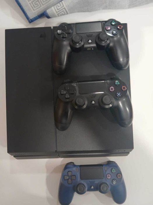 Ps4 consola em bom estado