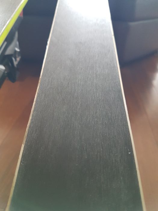 Narty Volki Racetiger SL world cup 136