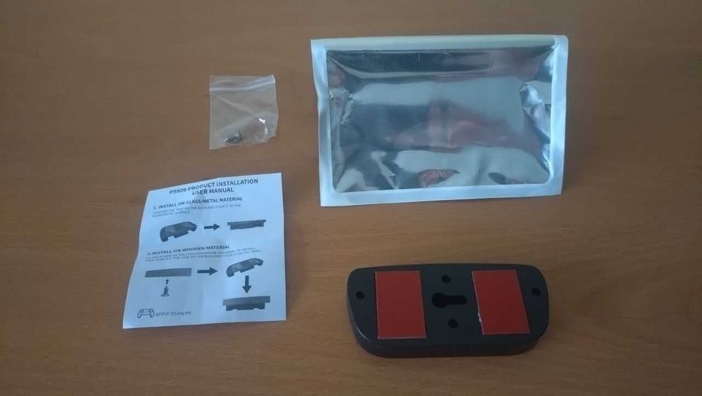 Uchwyt wieszak stojak na Pada PS4 PS5 cena za 2 szt.