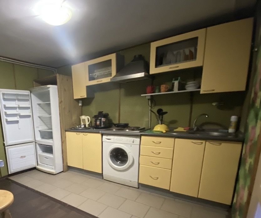 кухня терміново з технікою