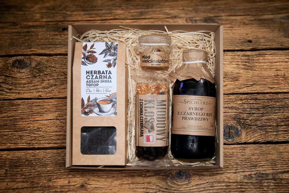 Zestaw prezentowy pudełko na prezent box urodziny imieniny walentynki