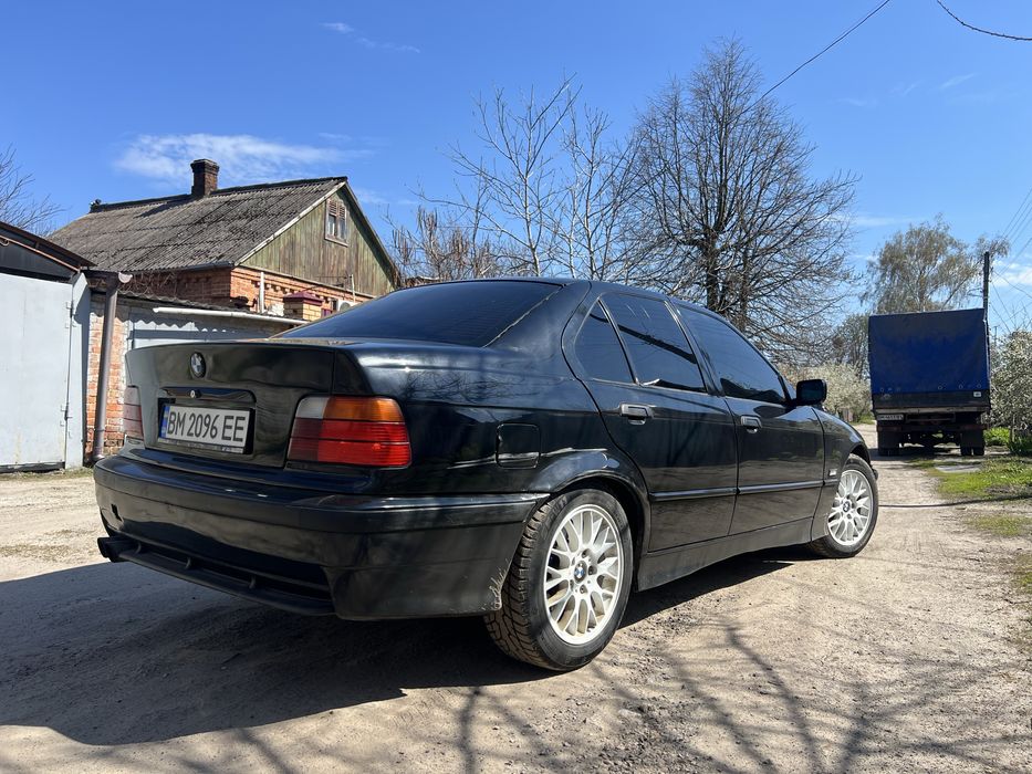 BMW E36 1997 2.5 г/б
