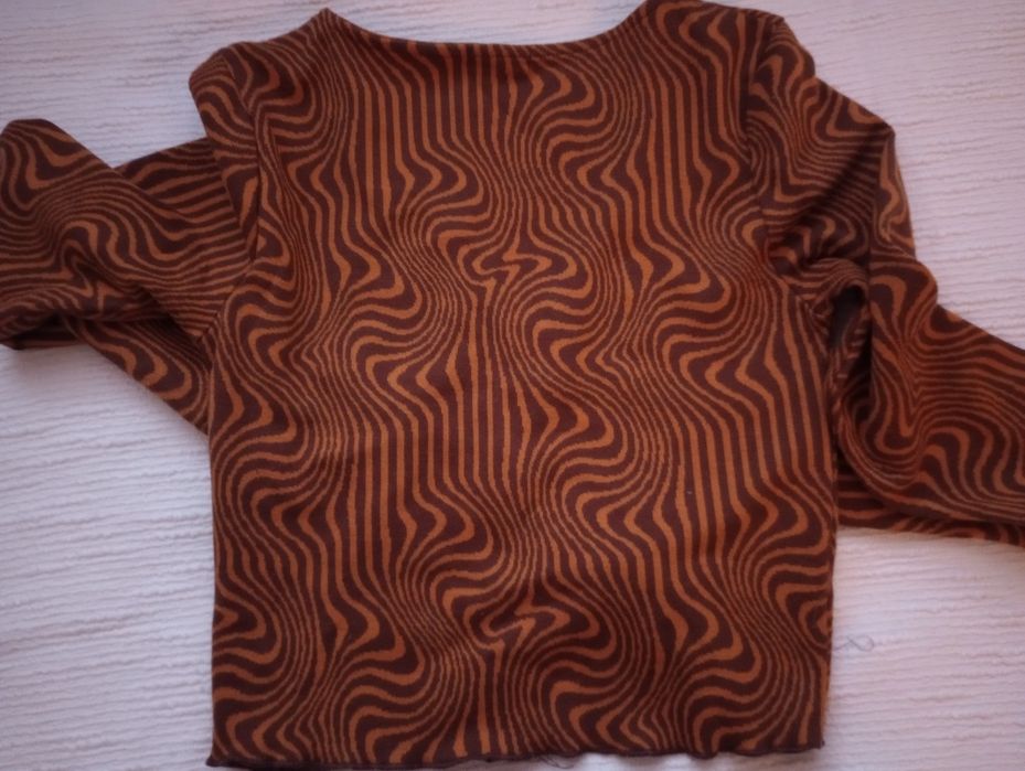 Sweter rozpinany Stradivarius M