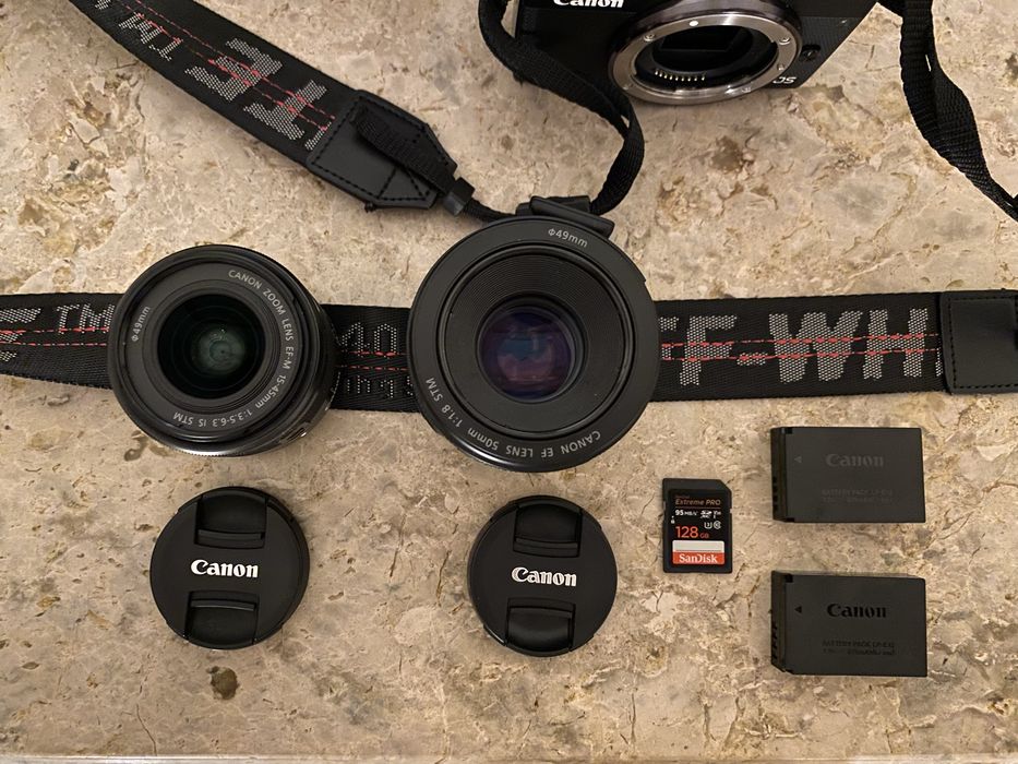 Kit Canon EOS M-100 24mp + acessorios + EF 50mm + Mount