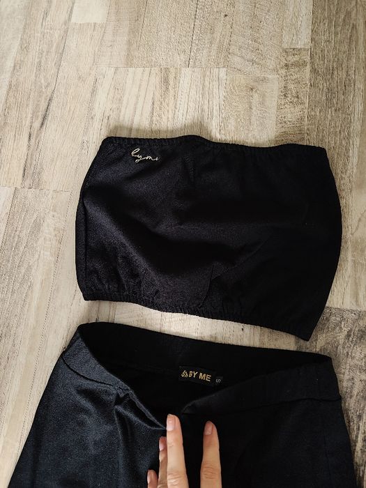 Komplet By me Top , spodnie dziwny rozmiar S czarny