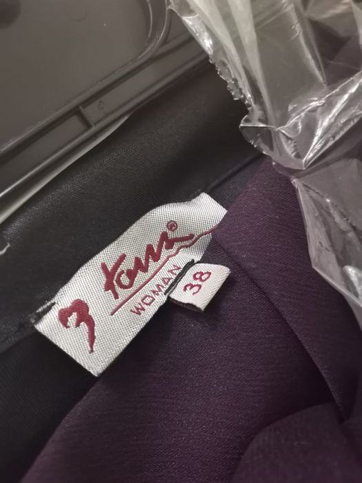 Vestido de cerimónia cor Roxa