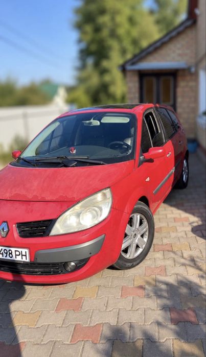 Renault Grand Scenic 2