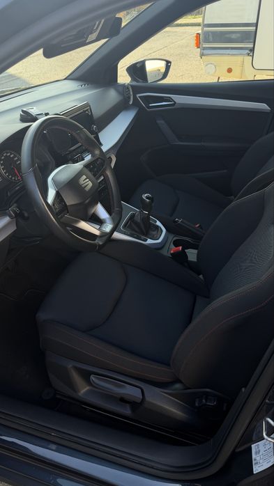 SEAT Arona FR 1.0 TSI 110cv | 2021 | Nacional | 1 Proprietária