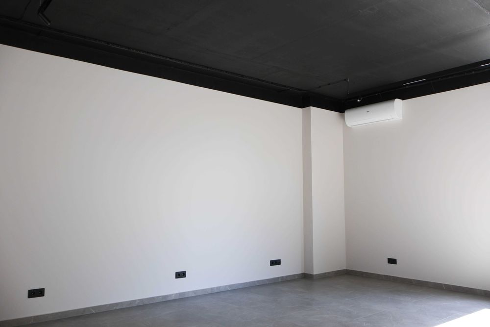 Оренда офісу 34,04 м² у бізнес-центрі UBC, Ужгород | 2 поверх – BC 212