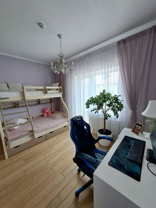 Продаж танхауса у с. Ходосівка, з ремонтом, меблями та технікою