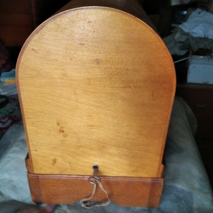 Продам Швейні машинки.
