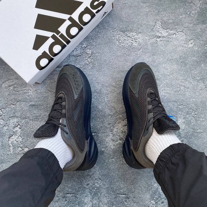 Adidas Ozelia dark&grey