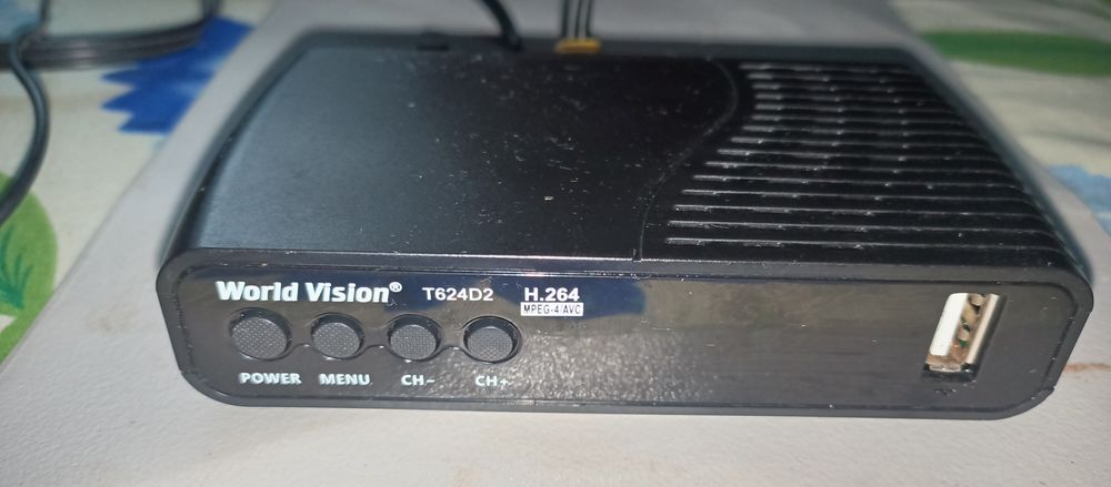 World Vision T624D2 приставка