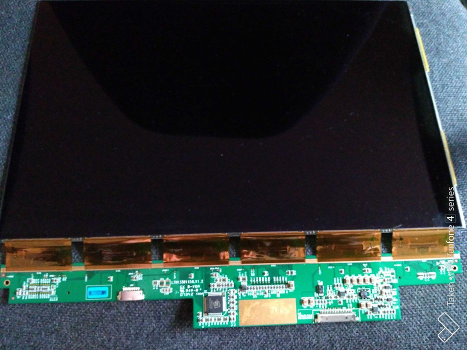 Матрица Samsung Q70