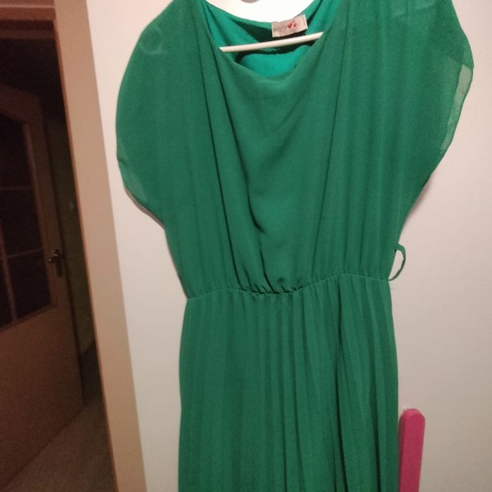 Sprzedam sukienkę długa