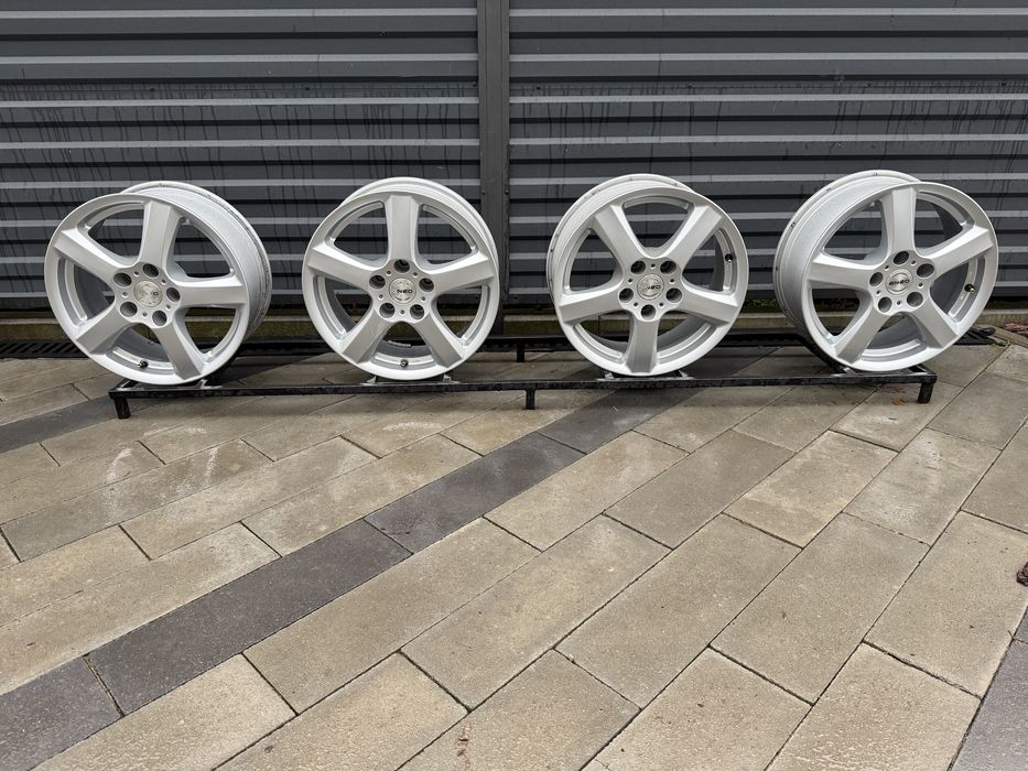 Диски 16R 5x114.3 Renault  Nissan Honda Mazda