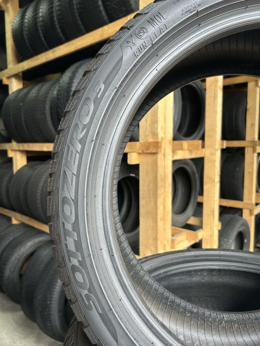 275/35/19, 245/40/19 Pirelli SottoZero3, 2023-2025рік