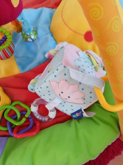 Mata edukacyjna dla niemowląt