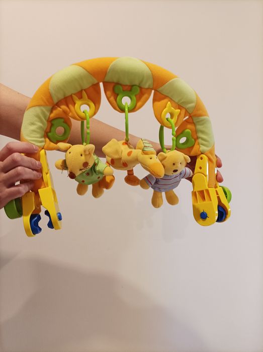 Maskotki zawieszki do łóżeczka i wózka