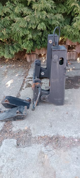 Adapter do wózka widłowego lub ładowarki
