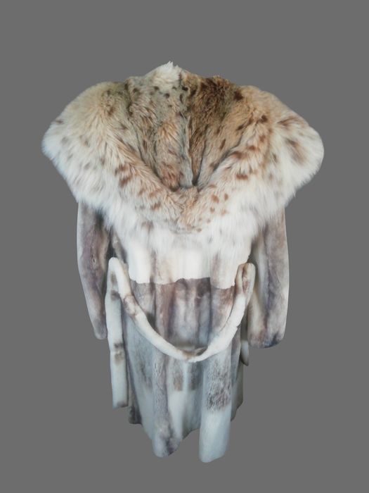 Ог 110см. Норковая шуба с капюшоном из рыси. Натуральная шуба