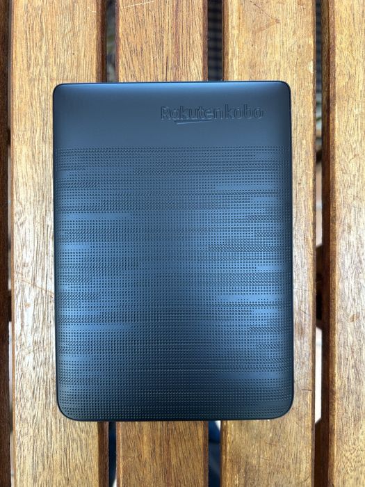 Kobo Clara HD com caixa e cabo