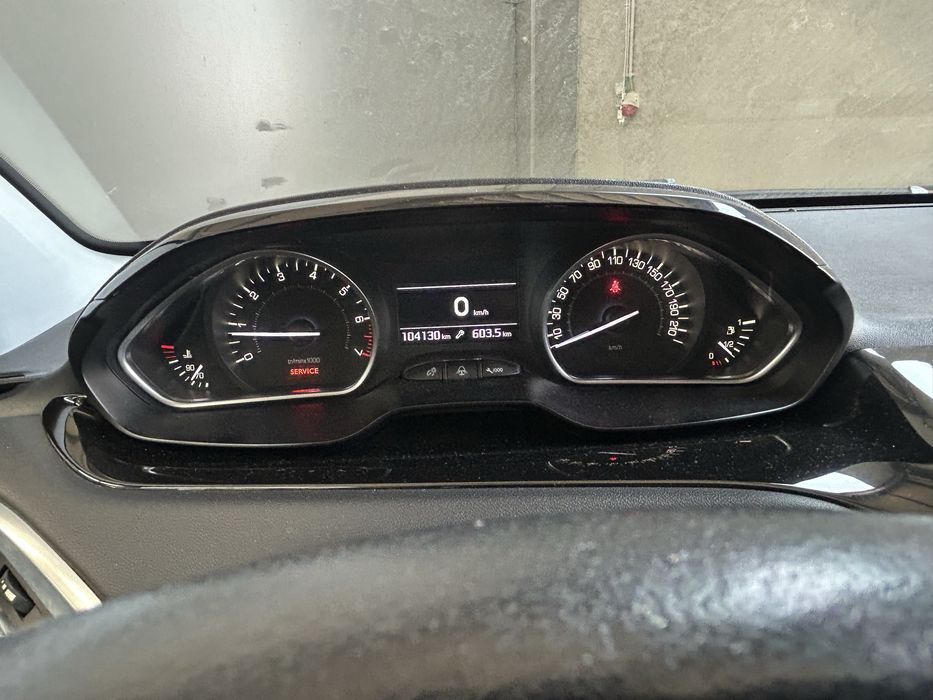 Peugeot 208 1.2 Vti  Style de 2014