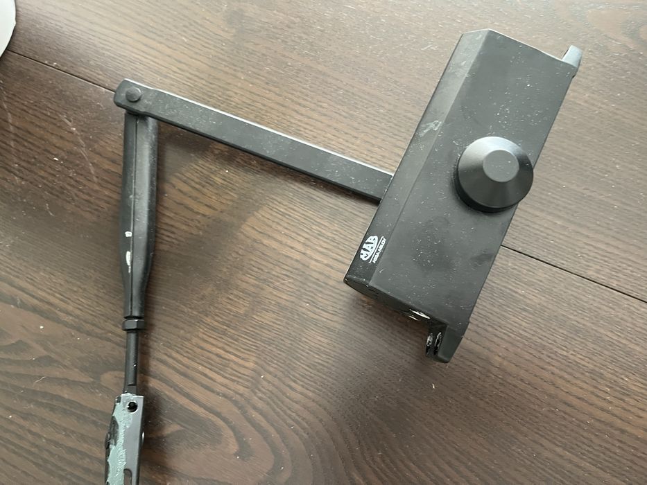 Vendo mola para portas