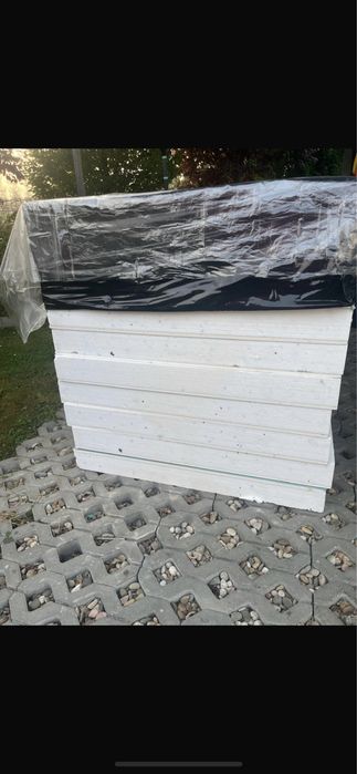 Płyty fipsowe wodoodporne  ze styropianem