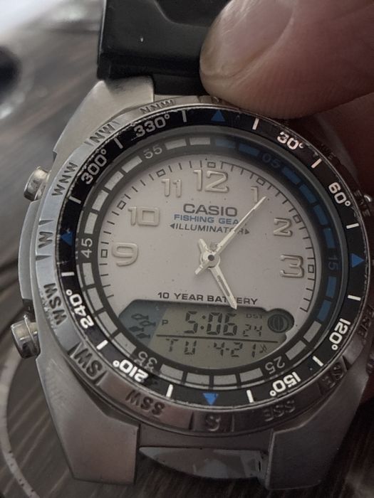 Casio AMW 700  с фазами луни для рибалок