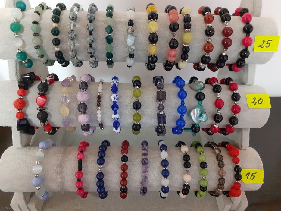 Kolczyki jedna para - biżuteria z kamienia, pereł, szkła, srebra