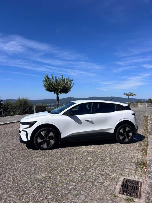 2022 Renault Megane E-tech EV40 130