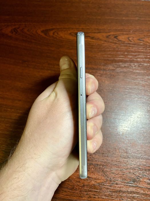 Samsung Galaxy A3 (2016)